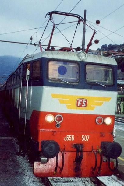 Art Carrozza Tipo X mista a cuccette Ep V livrea rosso fegato Acme 50541